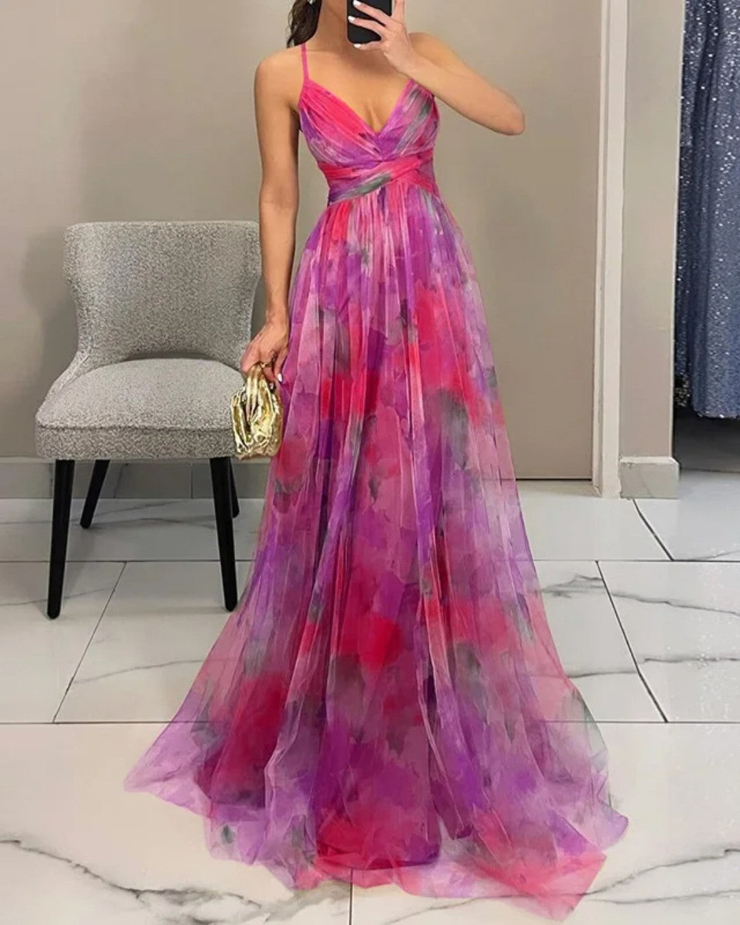 Zendaya™ - Un precioso vestido largo con estampado floral